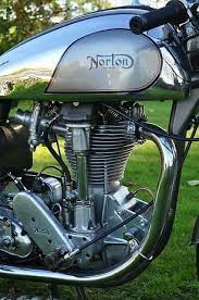 Love The Chrome Gas Tank On This Vintage Norton Norton Motorcycle Classic Motorcycles Norton Bike