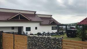 Strada principala numarul 825, baia de fier, 217030, romanya. Casa De Sub Piatra Prices Cottage Reviews Baia De Fier Romania Tripadvisor