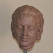 Self] Maddison, Dickson Janda, 2024 : r/Sculpture