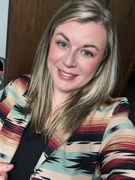 Hi, I'm Rose. I'm a proud network marketer. My spaces are dedicated to  helping struggling network marketers build their businesses online without  the burnout and the shame, using simple, duplicatable systems. As