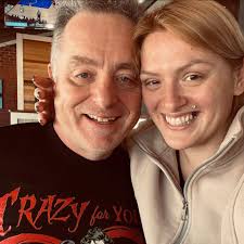 Ghost🤍 Whats the first movie that comes to mind when you see patrick  swayze? தயேசச. 2.