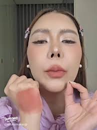 ลิปจิ้มจุ่ม YOU ติดทน สีชัดระดับ HD เติมบำรุง ปากนุ่มทั้งวัน