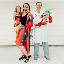 Dr Pepper Hawaiian Punch Punny Halloween Costumes In 2020 Punny Halloween Costumes Dad Costume Halloween Costumes