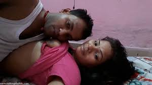Indian Couple Porn Sexy Wife Boobs Sucked - Indian Girls Club