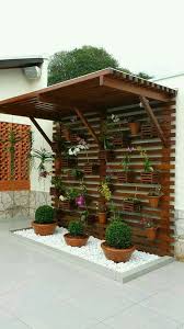 Orquidario De Pallet Vertical Garden Backyard Backyard Landscaping