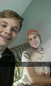 Andrew (@theoneflynn)