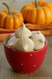 Pumpkin Spice Meringue Cookies Eat Drink Love Meringue Cookies Pumpkin Spice Sweet Recipes