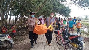 Kapten afwan sendiri disampaikan akbar adalah putra minang bersuku piliang dari sungai jambu, tanah datar, sumatera barat. Seminggu Setelah Ditutup Jenazah Captain Afwan Pilot Sriwijaya Air Teridentifikasi Sisa 4 Nama Tribunnewsmaker Com