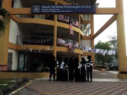 Kampus uitm seri iskandar ialah sebuah kampus universiti teknologi mara (uitm) di perak. Diploma Bangunan Uitm Seri Iskandar