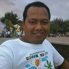 Dave Tello's Instagram, Twitter & Facebook