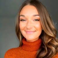 Cassidy Newman's Instagram, Twitter & Facebook