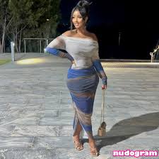 Hourglassebony23  hourglassebony_ Nude Leaks OnlyFans Photo 37 - v2.1 |  dvir.ru