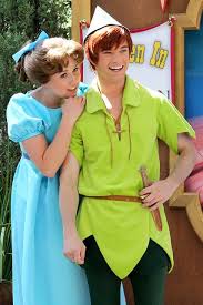 Wendy Darling And Peter Pan Peter Pan Disney Peter Pan Real Life Disney Characters