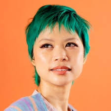 Joelle Goldman's Instagram, Twitter & Facebook