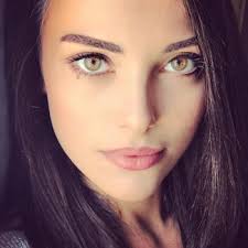 Tuvana türkay 3 ekim 1990, üsküdar, türk oyuncu. Tuvana Turkay Bio Height Weight Age Measurements Celebrity Facts