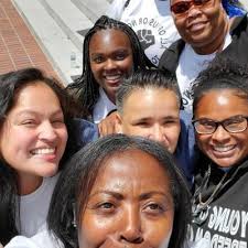 Julia Root (@JuliaRoot)