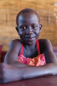 HELE VERDEN I SKOLE 2017 FLYVER TIL SYDSUDAN