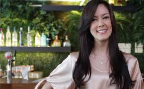 Esok harinya jerinx bercerita kepada eka bahwa dirinya sempat menerobos police line di tkp dengan dalih mencari saudaranya yang terkena ledakan. Calon Suami Cathy Sharon Pria Kantoran Yang Pemalu Tribunnews Com Mobile