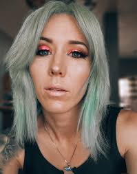 Tammy Olmstead's Instagram, Twitter & Facebook