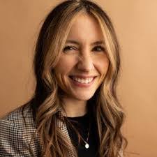 Stacey Schneider's Instagram, Twitter & Facebook