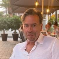 Wayne Mackenzie's Instagram, Twitter & Facebook