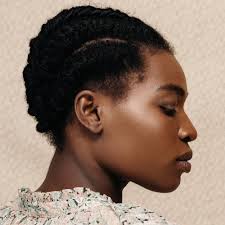 While it has volume, it lacks the length that you want, which is where plaits it's generally better for guys who want short braids that are thin because long and thick plaits can appear too bulky. 15 Braids That Look Amazing On Short Hair