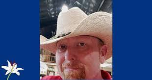 Jason Cumbie's Instagram, Twitter & Facebook