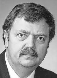 Dr. Donald Luettjohann