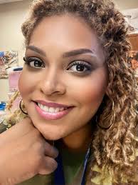 Meeting Spiritual Women for Travel and Socializing in Downtown Detroit