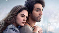 Shefali Zariwala with husband Parag Tyagi shake a leg during Sargun  Mehta-Ravi Dubey's wedding reception, held in Mumbai,