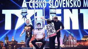 29 august 2010 (slovakia) see more ». Cesko Slovensko Ma Talent Podvod Muz Ktery Se Snazi Uniknout Z Vody Vydrzi Abnormalne Dlouho Bez Kysliku Super Cz