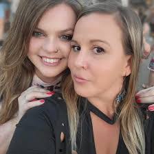 Desiree Cline's Instagram, Twitter & Facebook