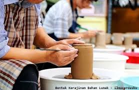 Bentuk dan ukuran yang sama pula. Tuliskan Bentuk Kerajinan Bahan Lunak Ilmucerdasku Ilmucerdasku