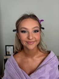 the prettiest girls i've gotten to work