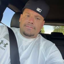 🚨BREAKING🚨 Alabama EDGE Jeremiah Alexander has entered the Transfer  Portal. Alexander was a 5-Star recruit in the 2022 class #CollegeFootball  RollTide #BamaFactor