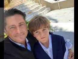 He lives in a country where have totall 126.2 million peoples with the average gdp. Alejandro Gallego Basteri Hermano De Luis Miguel Julio 2020 Youtube