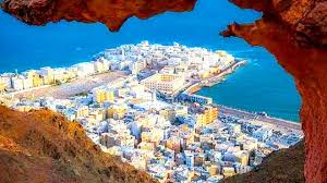 19 محافظا في إدارة حضرموت خلال 52 عاما بمرور عام 2019م يكون النظام الإداري بمحافظة حضرموت خلال 52 عاما المكلا حضرم Natural Landmarks City Photo Landmarks