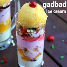 Gadbad Ice Cream Recipe Gadi Bidi Ice Cream Gadbad Icecream Cream Mango Strawberry Vanilla Kulfi Recipe Cold Coffee Recipes Cooking Recipes Desserts