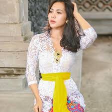 Kebaya Bali Modern Lengan Pendek Dan Panjang Terbaru Terbaru 2021