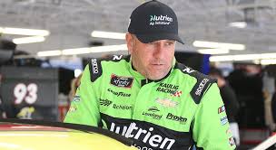 The drivers and crew chiefs are listed as well. Elliott Sadler Set To Make Final Nascar Start On Saturday Nascar Com