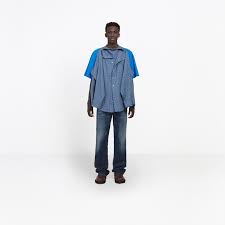 Shop the largest men's balenciaga shirts selection online on stylemi. Balenciaga Releases The T Shirt Shirt For 1 290 Teen Vogue
