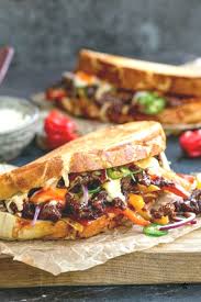 Dieses Koreanische Steaksandwich Mit Jalapenos Und Knoblauch Mayo Ist Food Dieses Food Ist Jalapenos Knobla Ideen Furs Essen Rezepte Steak Sandwich