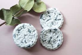You can ditch disposable cotton rounds and plastic loofahs forever! Diy Reusable Crochet Cotton Beauty Pads