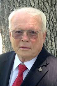 Robert Ruffell's Instagram, Twitter & Facebook