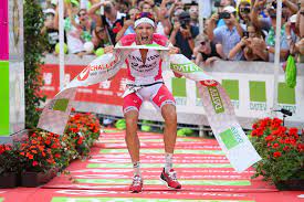 Disziplin zeiten athlet jahr ort ultratriathlon ()00 7:35:39 h: Challenge Roth Jan Frodeno Knackt Triathlon Weltrekord