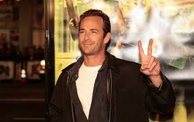 Mansfield was known at the time as a center for the home appliances and stove manufacturing industries. Morreu Luke Perry Ator De Beverly Hills 90210 Vida Sabado
