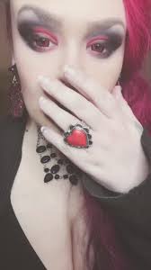 #redhair #gothgirl #gothsgonewild #plussizeedition #plussize #plussizegoth  #redcontacts #gothmakeup #goth #fy #fyp