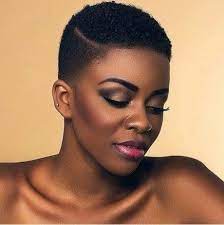 Coiffure cheveux courts femme noire coiffure cheveux courts. Epingle Sur Style Decontracte