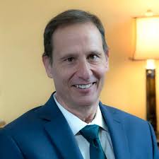 Meet the Team — Migraine Again