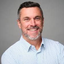 I couldn't be more proud to announce the promotion of Henry Traverso to SMB  Sales Manager for North America! Aside from being a truly incredible human,  Henry has been a trailblazer at